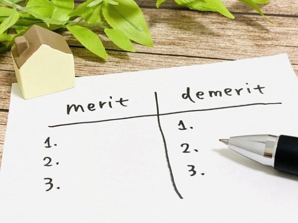 外壁塗装の塗料種類を徹底比較！価格・耐久性・機能性で最適な塗料を見つけようの画像
