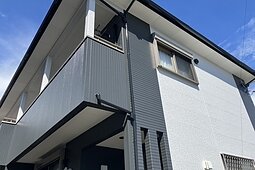 【熊本市東区】屋根カバー工法と外壁塗装で美観・防水性を両立のイメージ
